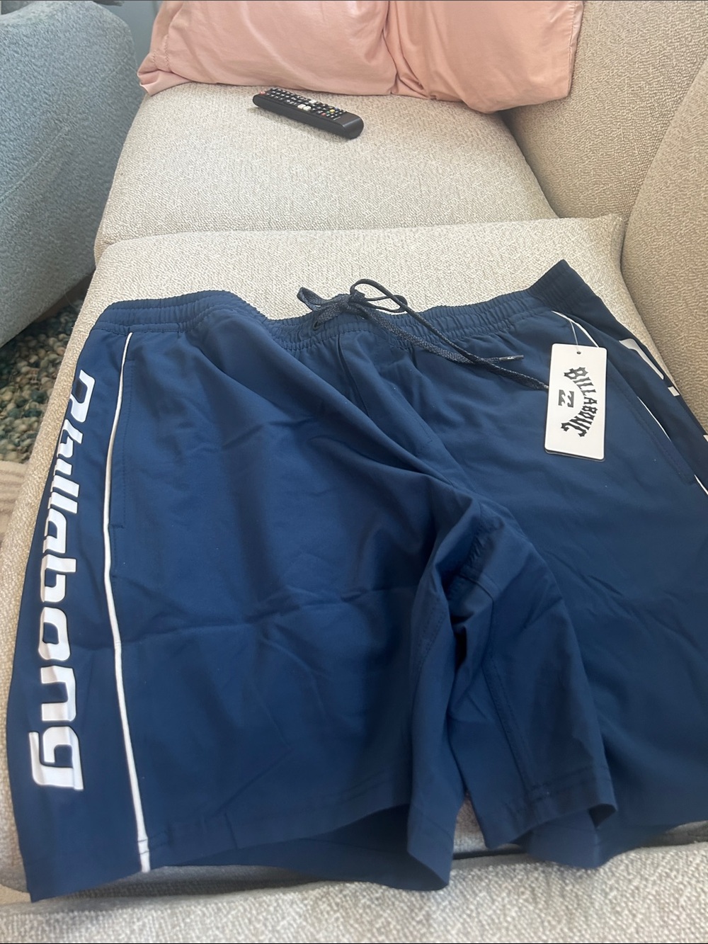 Billabong Men's Dark Blue Athletic Shorts with Side Logo They are lined
